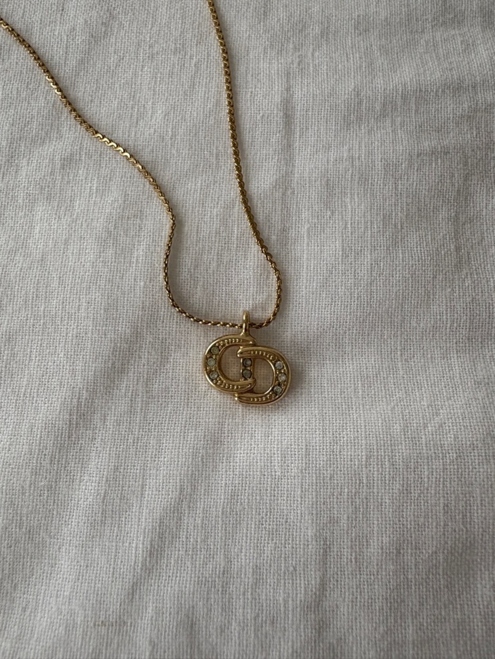 Authentic Christian Dior Gold Tone Rhinestone Chain Pendant Necklace - Picture 3 of 9